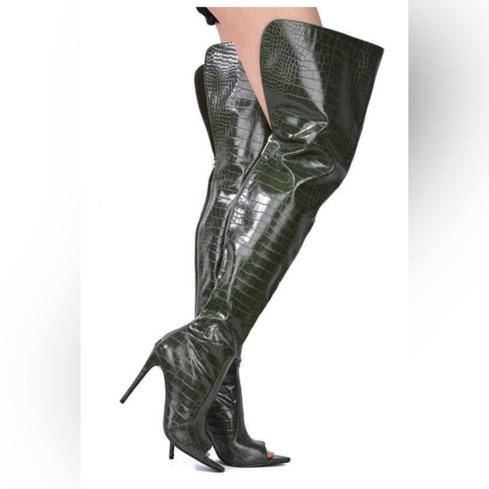 CAPE Robin Thigh High Boot